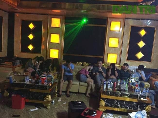 một khách sạn lén tổ chức cho 73 đối tượng ăn chơi nhảy múa