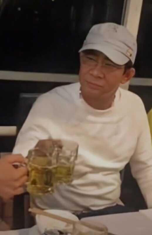 Dịch Vụ Thám Tử Tư X